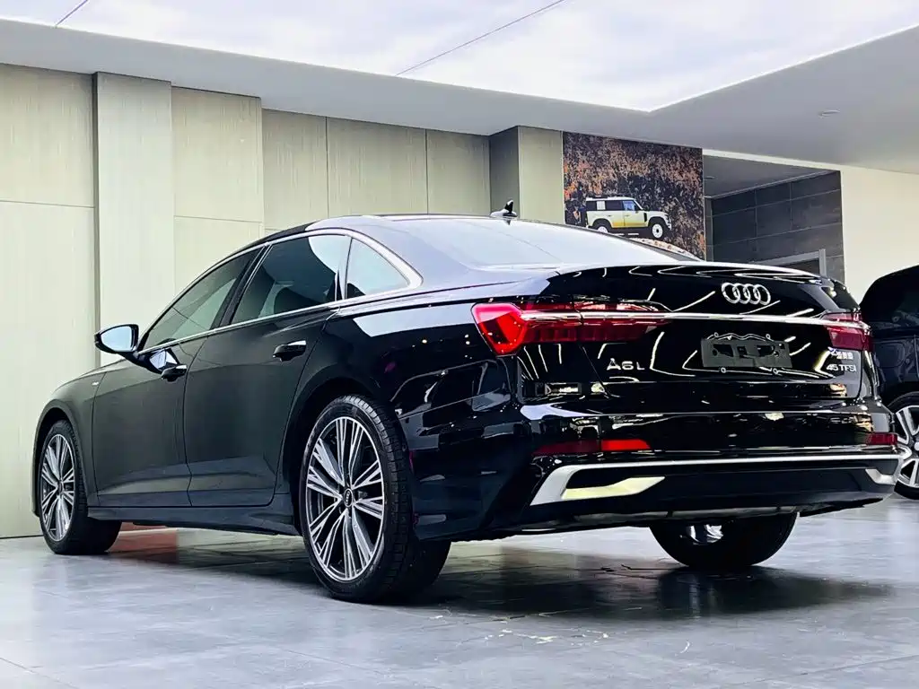 Audi A6L — миниатюра 6