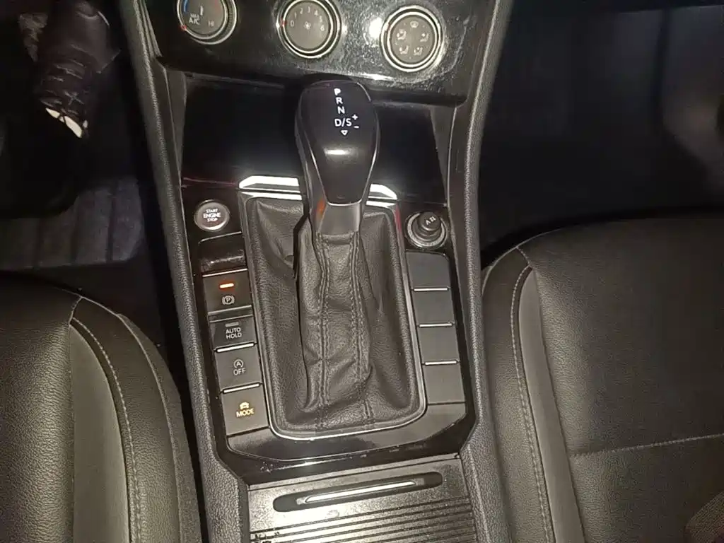 Volkswagen Sagitar — миниатюра 14