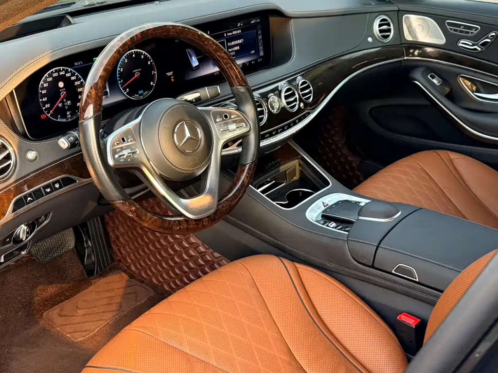 Mercedes-Benz S-Class — миниатюра 4