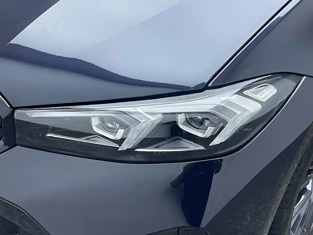 BMW 3 Series — миниатюра 11