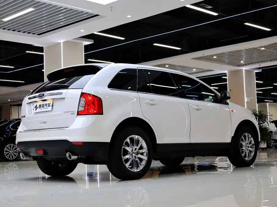 Ford Edge (Import) — миниатюра 14