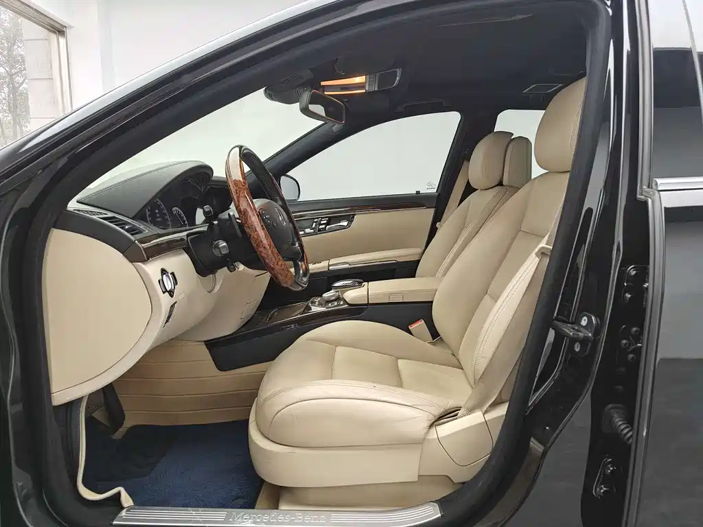 Mercedes-Benz S-Class S 2010 S 300 L Luxury