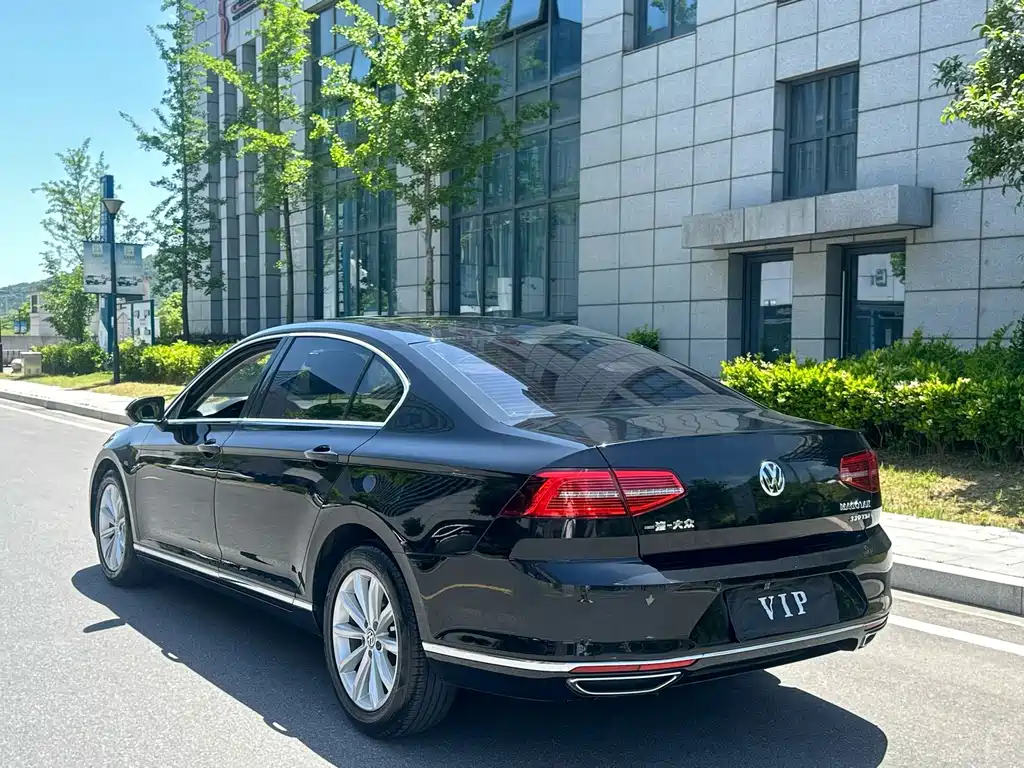 Volkswagen Magotan — миниатюра 9