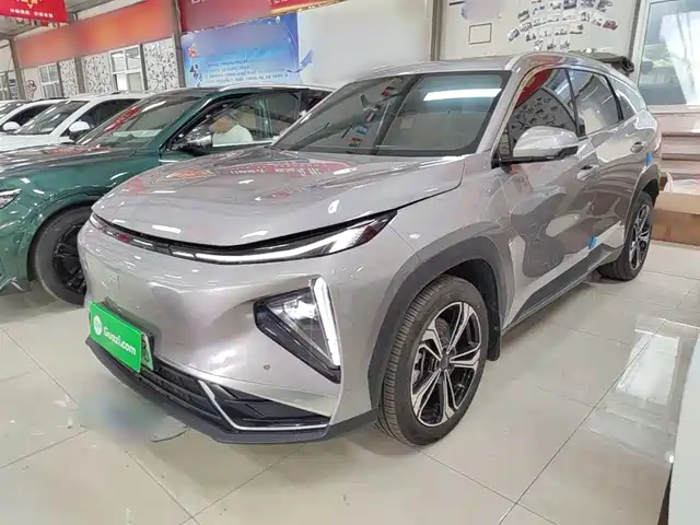 2025 Geely Galaxy L7