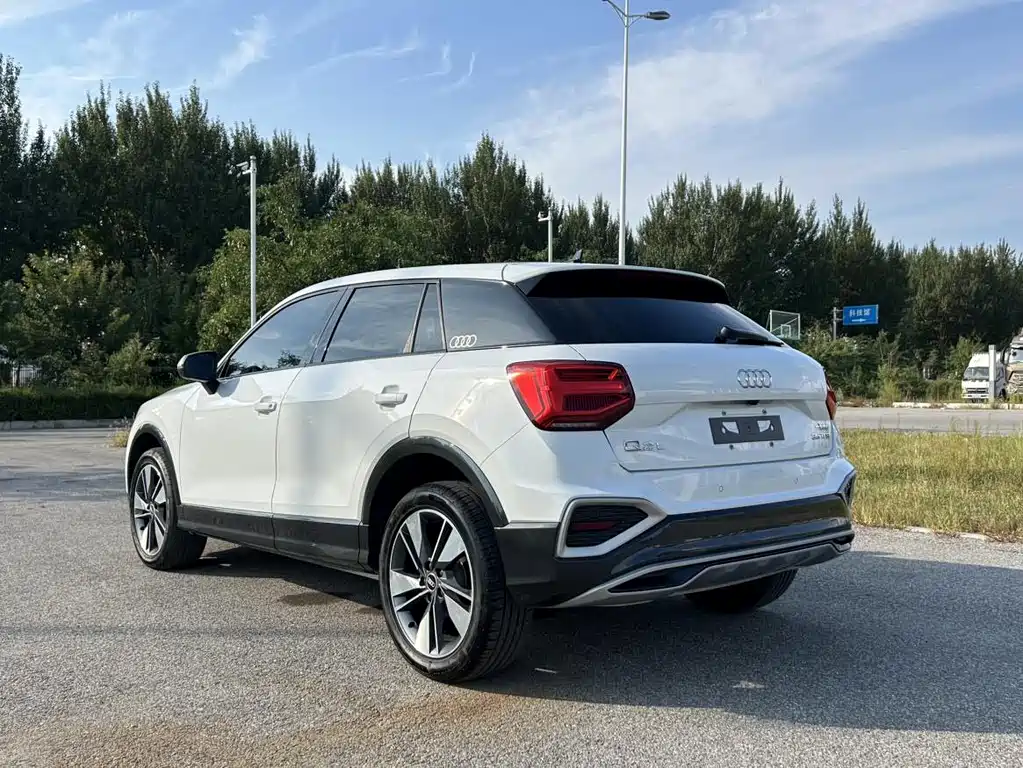 Audi Q2L — миниатюра 6