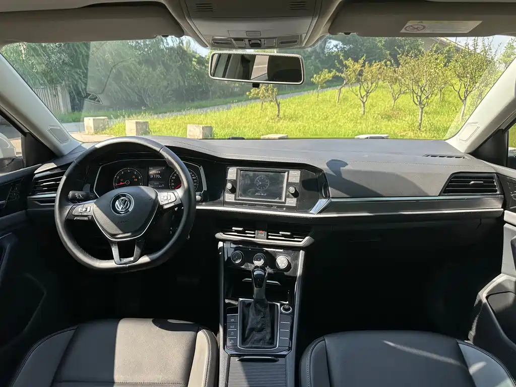 Volkswagen Sagitar — миниатюра 13