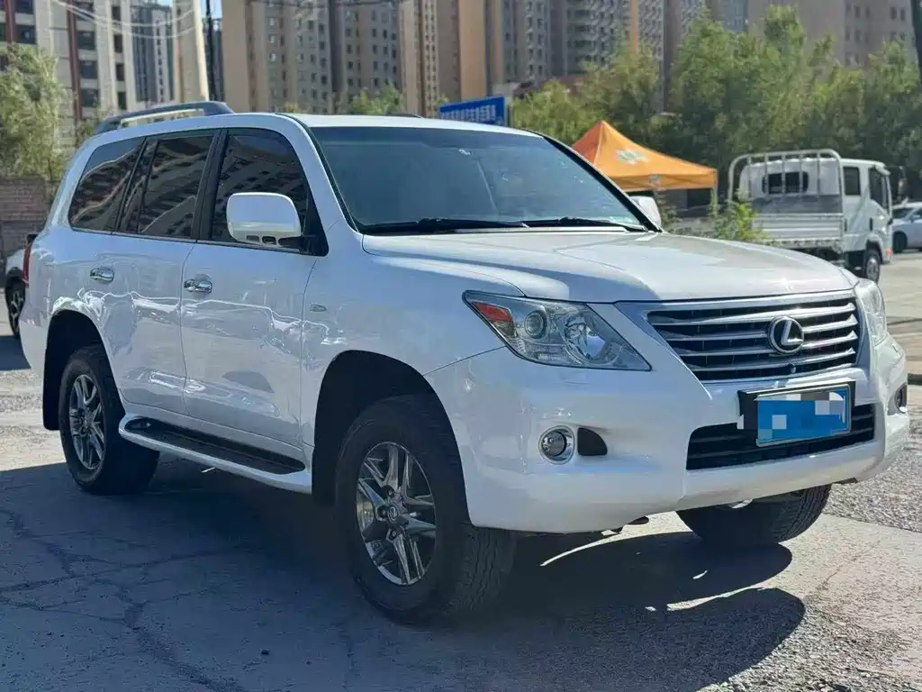 Lexus LX 2009 570
