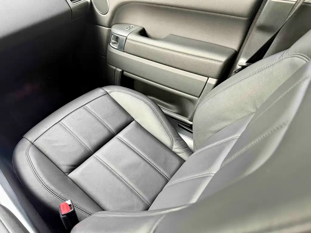 Land Rover Sport — миниатюра 10