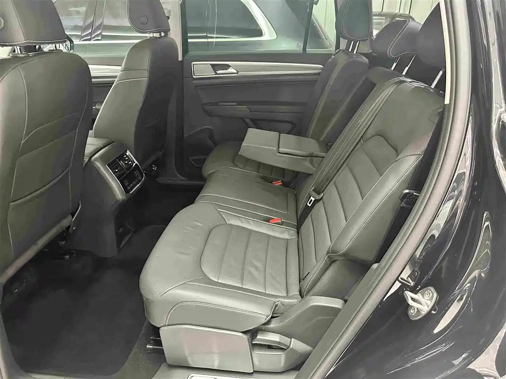 Volkswagen Teramont — миниатюра 14