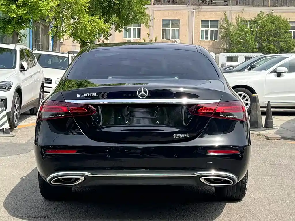 Mercedes-Benz E-Class E 2022 E 300 L Luxury
