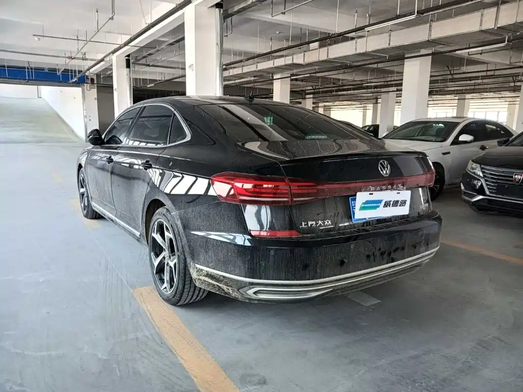 Volkswagen Passat — миниатюра 4