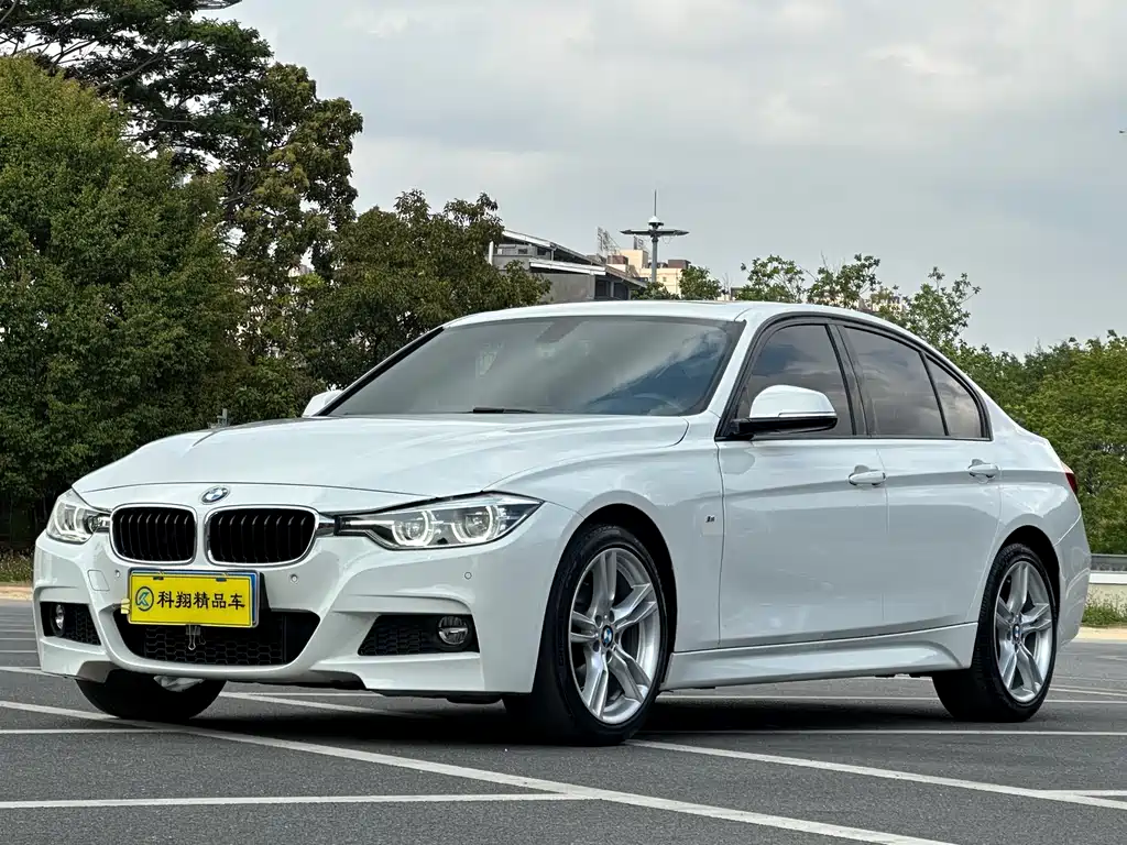 BMW  3 SERIES