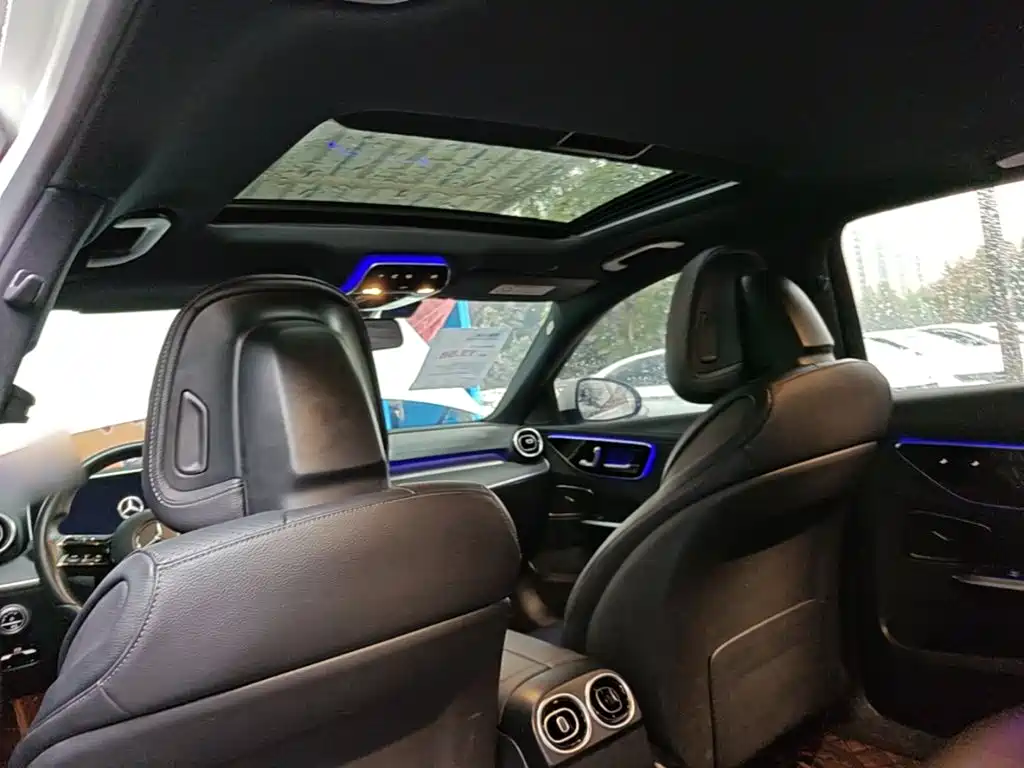 Mercedes-Benz C-Class — миниатюра 18