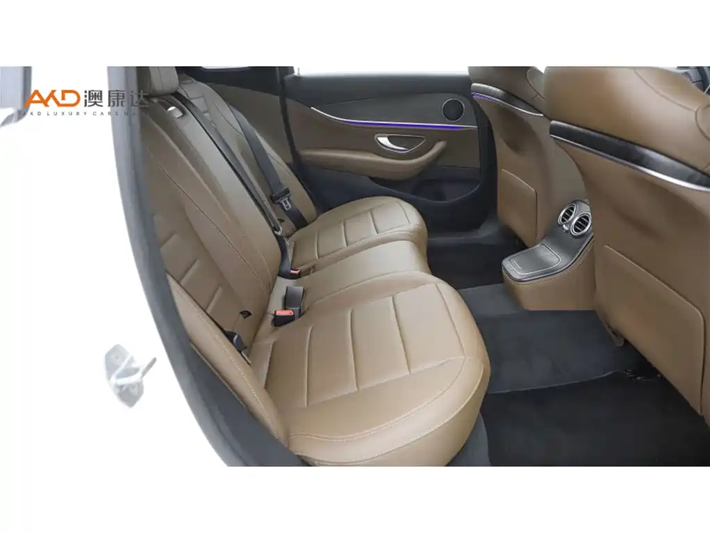 Mercedes-Benz E-Class New Energy — миниатюра 8
