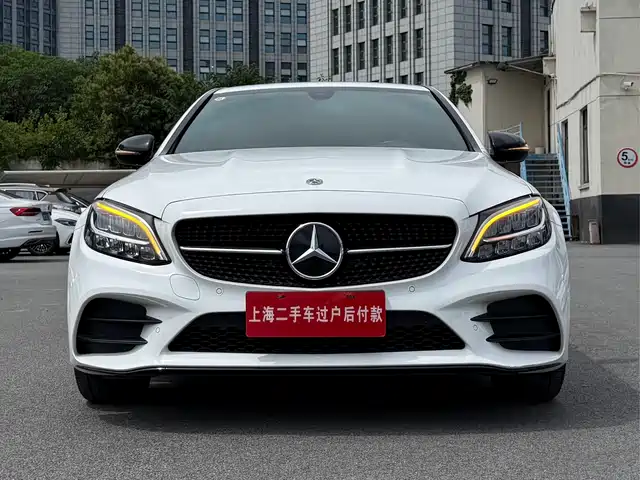 Mercedes-Benz C-Class — фото 1