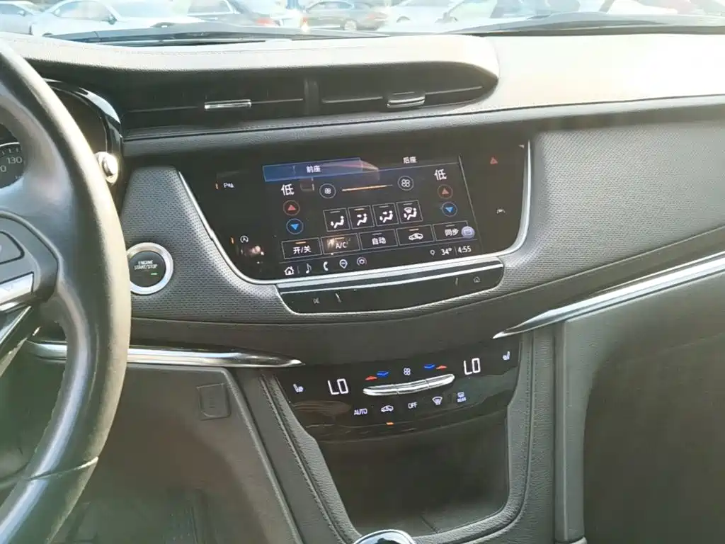 Cadillac XT6 — миниатюра 13
