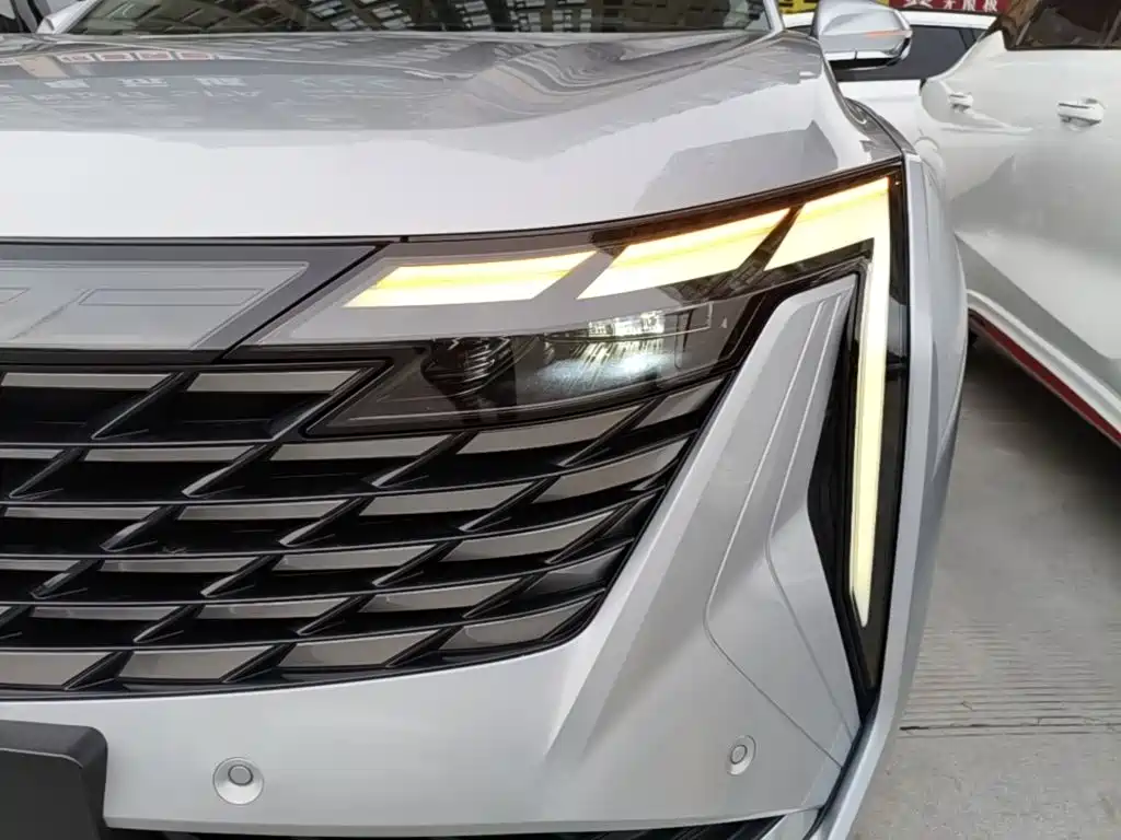 Geely Boyue L — миниатюра 24