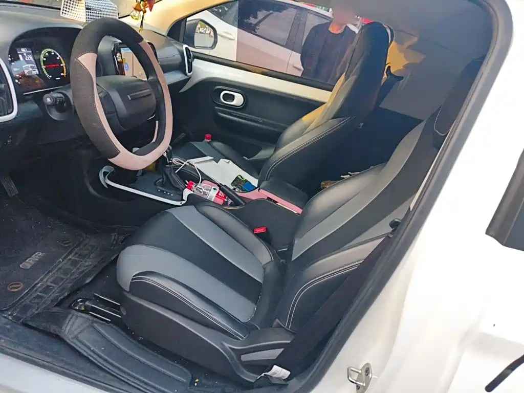 Roewe Clever — миниатюра 13