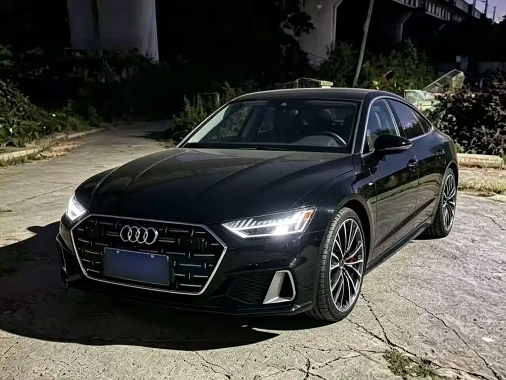 Audi A7L