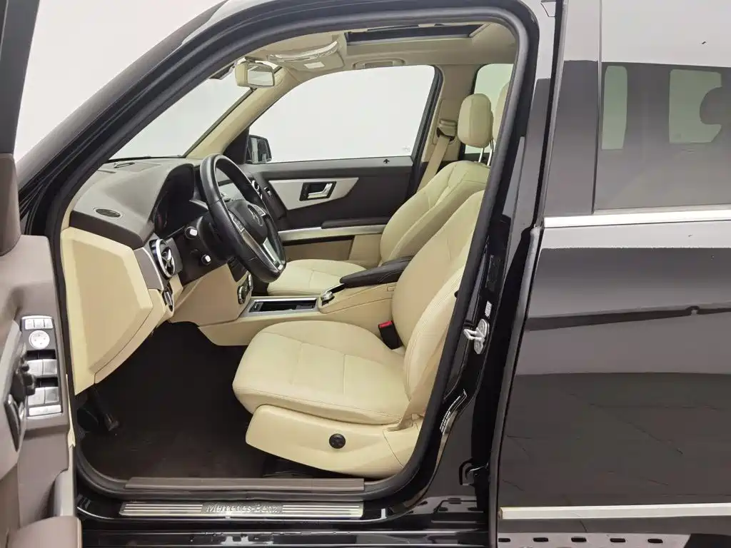 Mercedes-Benz GLK-Class — миниатюра 10