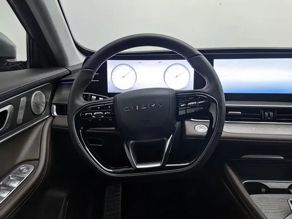 Chery Tiggo 8 PRO — миниатюра 11