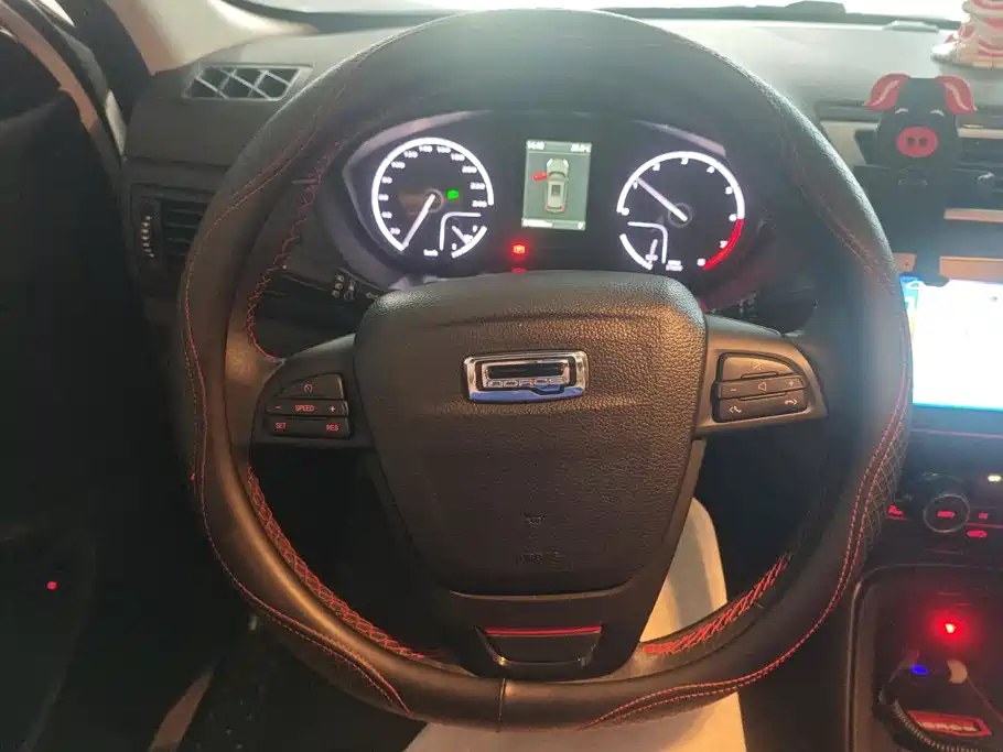 Qoros Qoros 5 — миниатюра 15