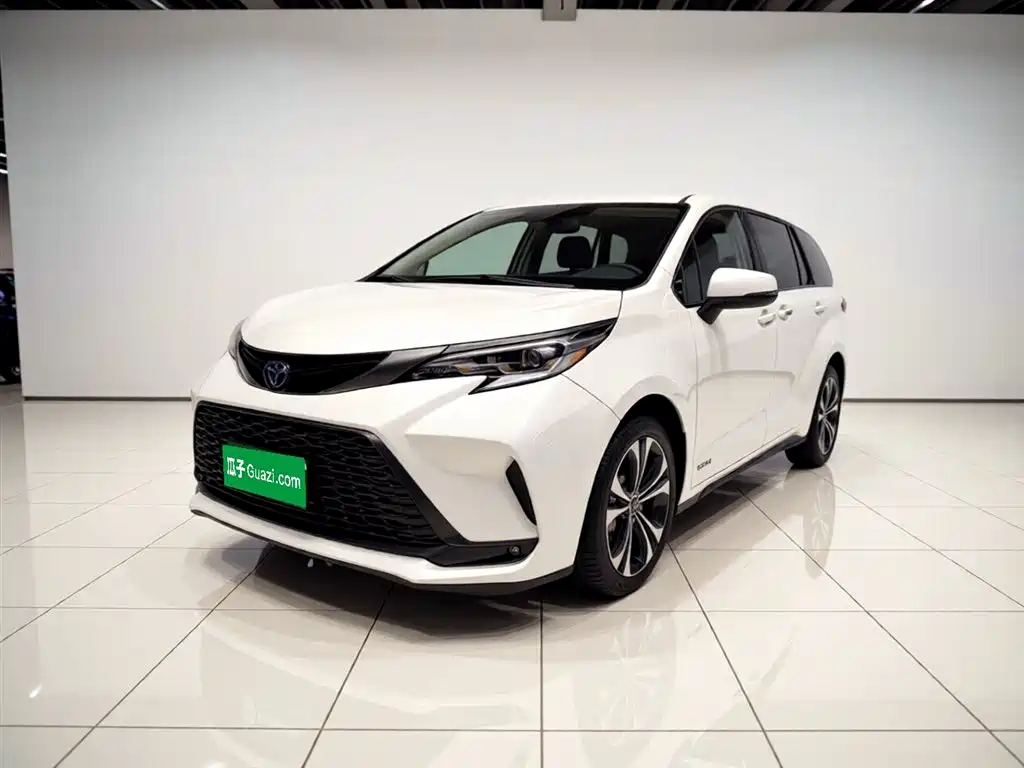 Toyota Granvia 2023