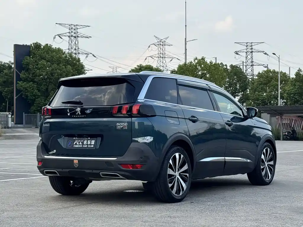 Peugeot 5008 — миниатюра 6