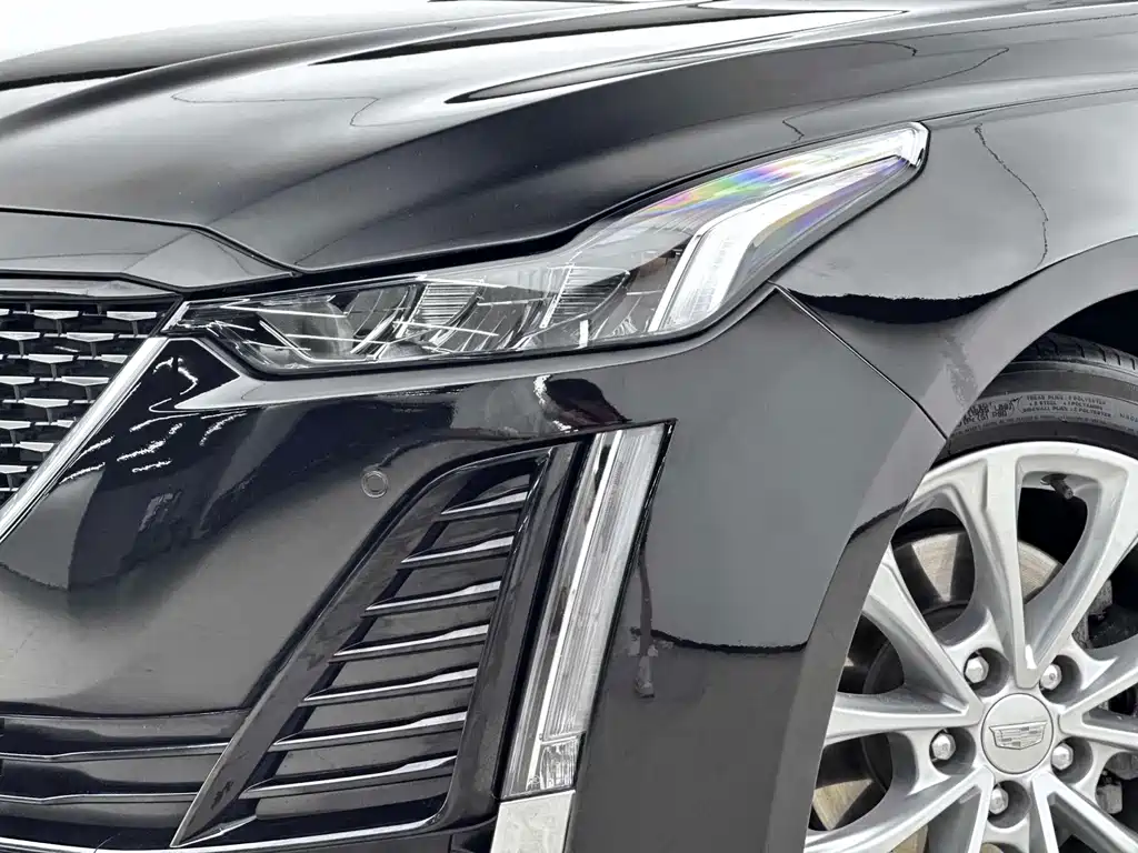 Cadillac CT5 — миниатюра 11
