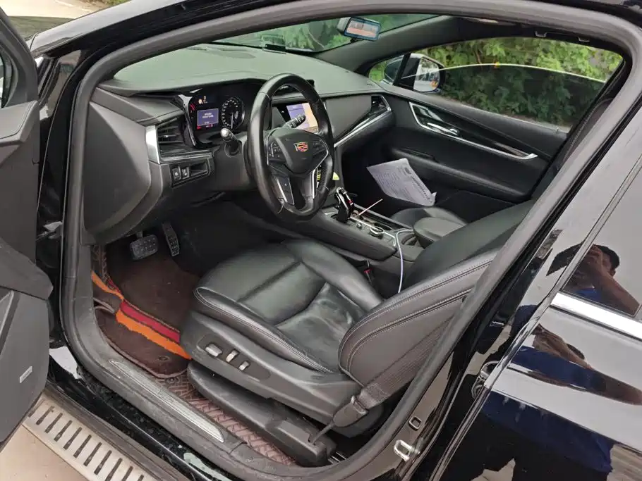 Cadillac XT5 — миниатюра 9