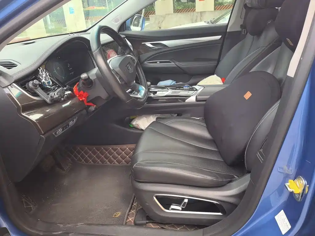 Geely Borui Hybrid — миниатюра 8