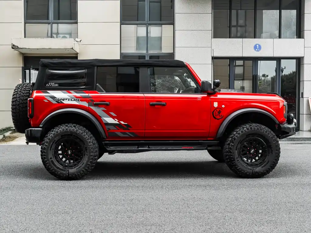Ford Bronco 2023 2.3T AT