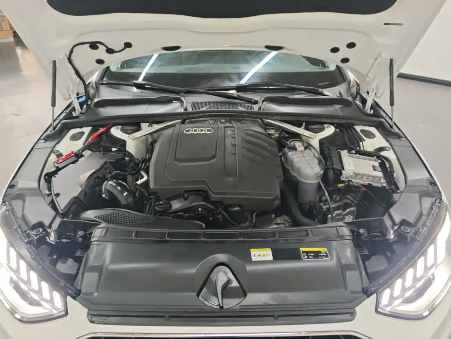 Audi A4L — миниатюра 10