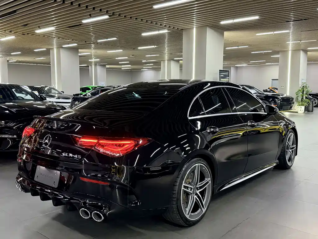 Mercedes-Benz CLA AMG — миниатюра 9