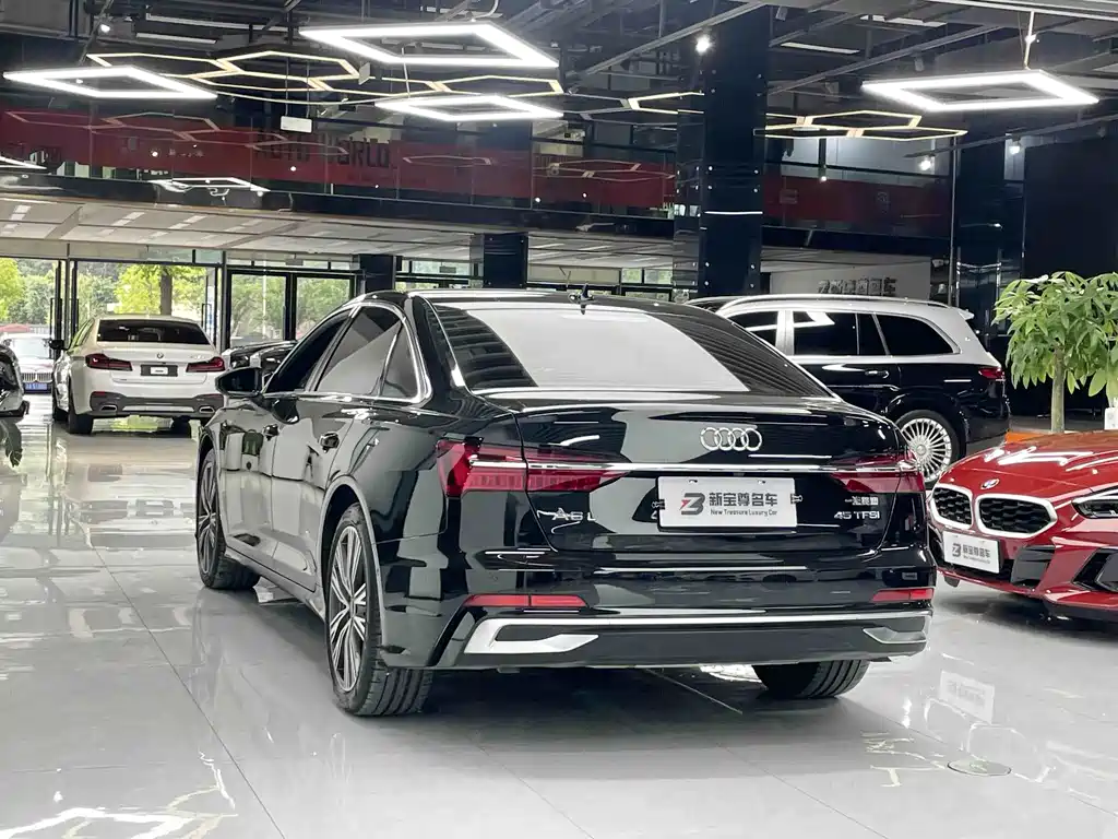 Audi A6L — миниатюра 9