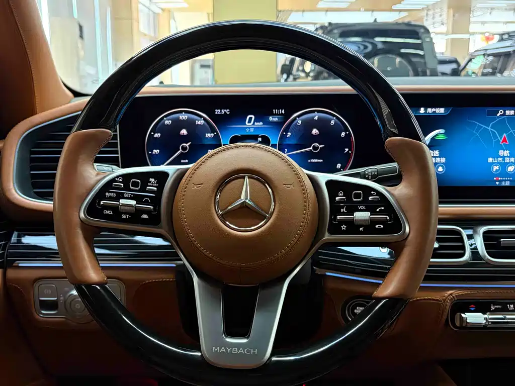 Mercedes-Benz GLS — миниатюра 26