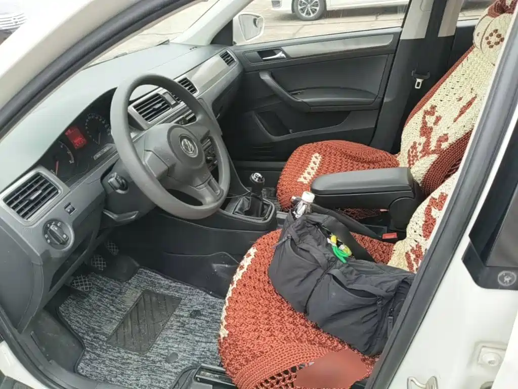 Volkswagen Santana — миниатюра 15