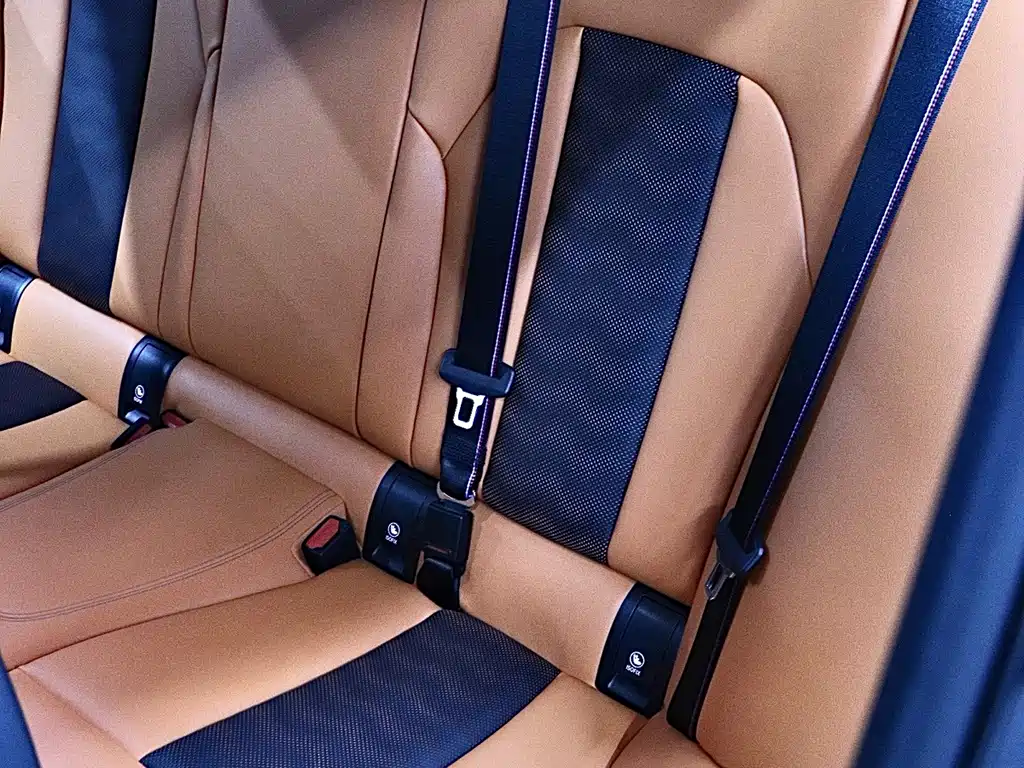 BMW M3 — миниатюра 14