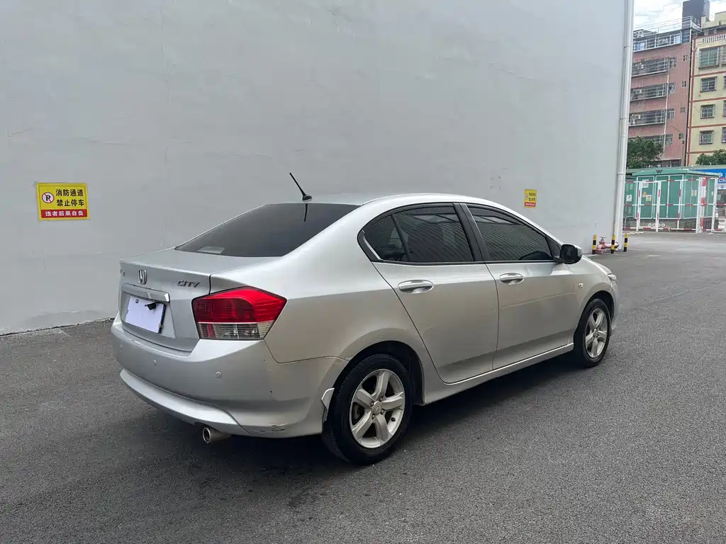 Honda City Classic — миниатюра 9