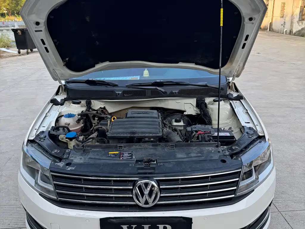 Volkswagen Lavida — миниатюра 6