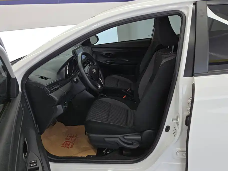 Toyota Vios — миниатюра 9