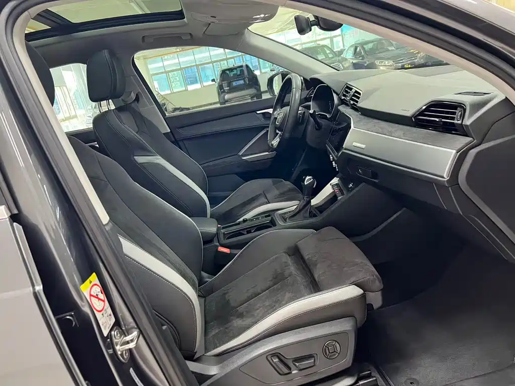Audi Q3 — миниатюра 7