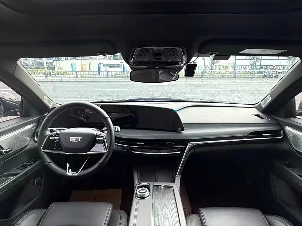 Cadillac CT6 2023 28T Luxury