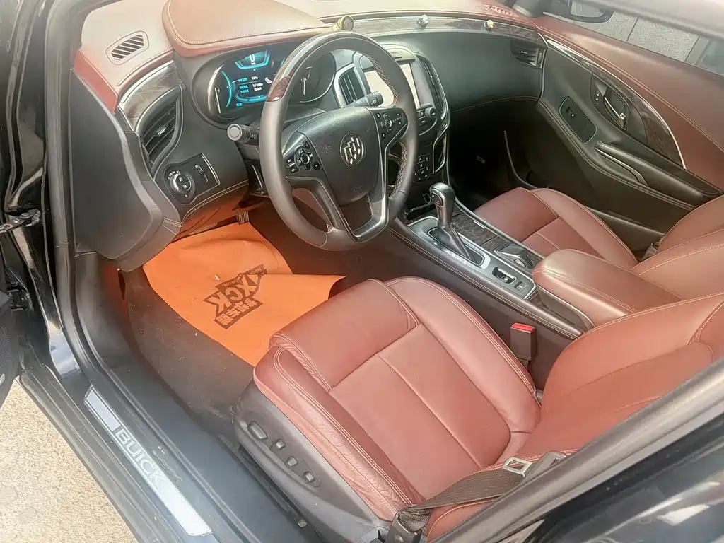 Buick LaCrosse — миниатюра 8