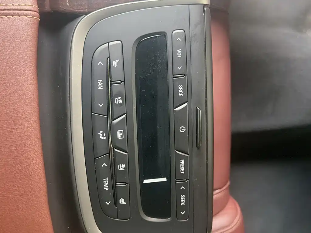 Buick LaCrosse — миниатюра 11