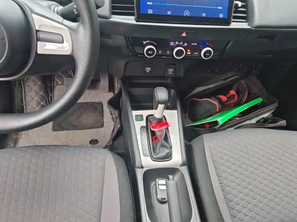 Honda Fit — миниатюра 14