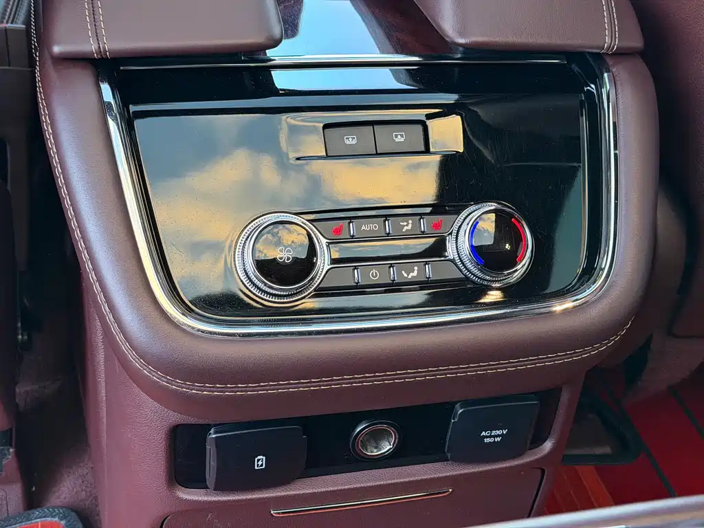 Lincoln Navigator — миниатюра 15