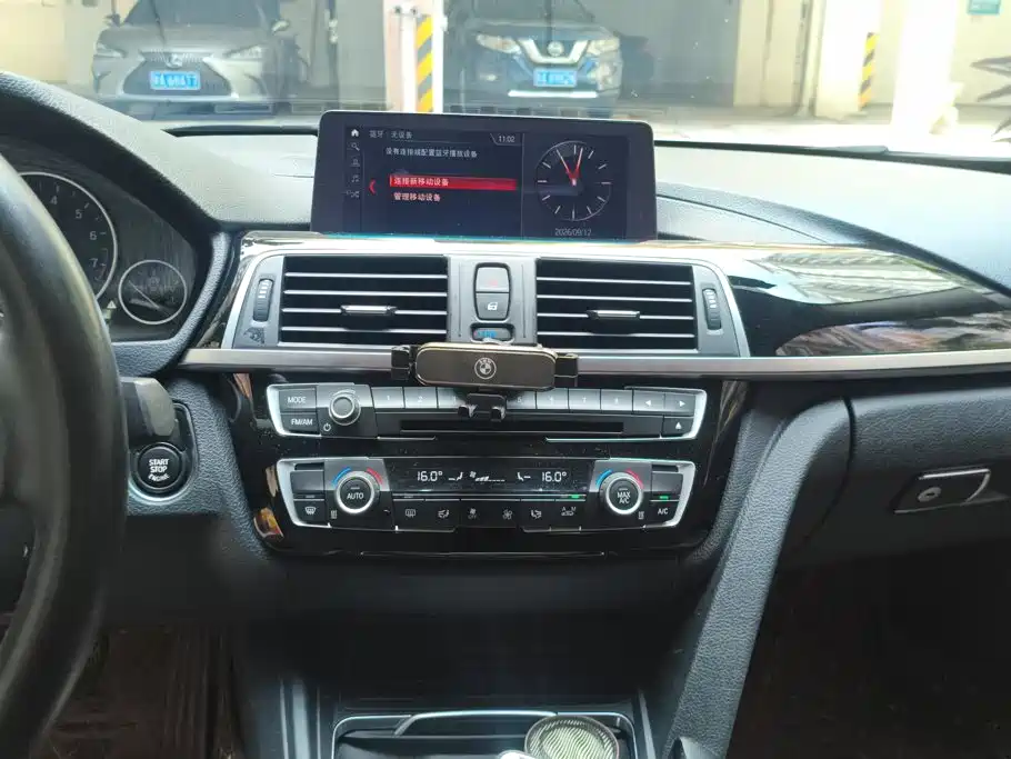 BMW 3 Series — миниатюра 13
