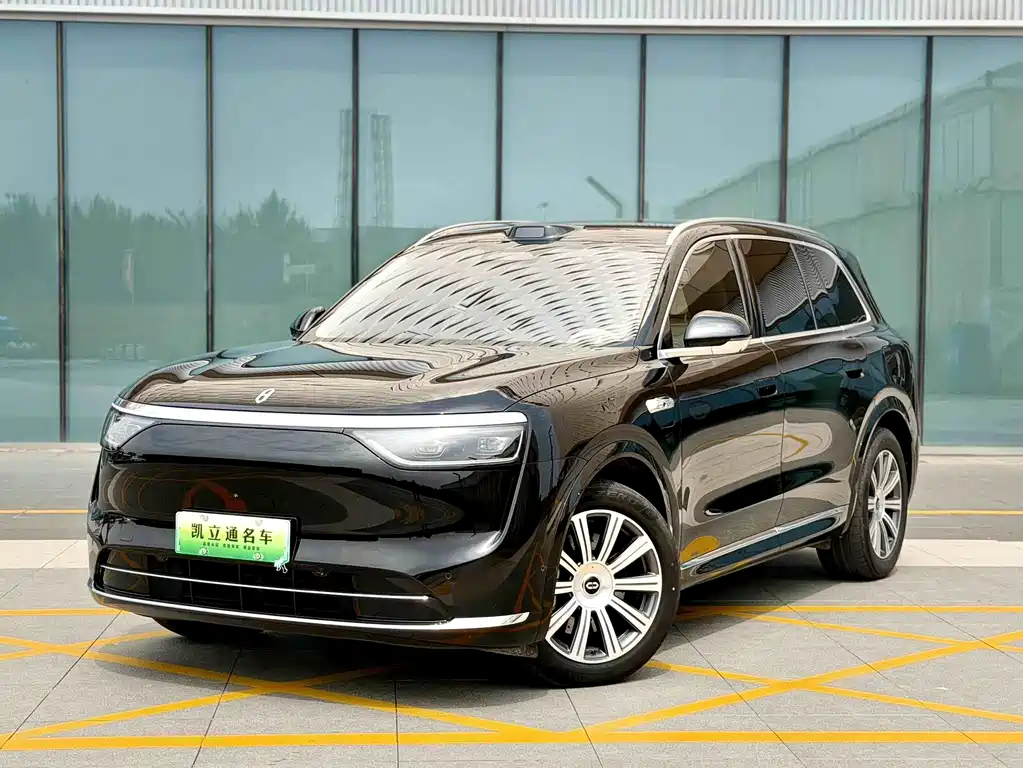 Aito M8 2025 Max+ 53.4kWh 5 мест (192 ）