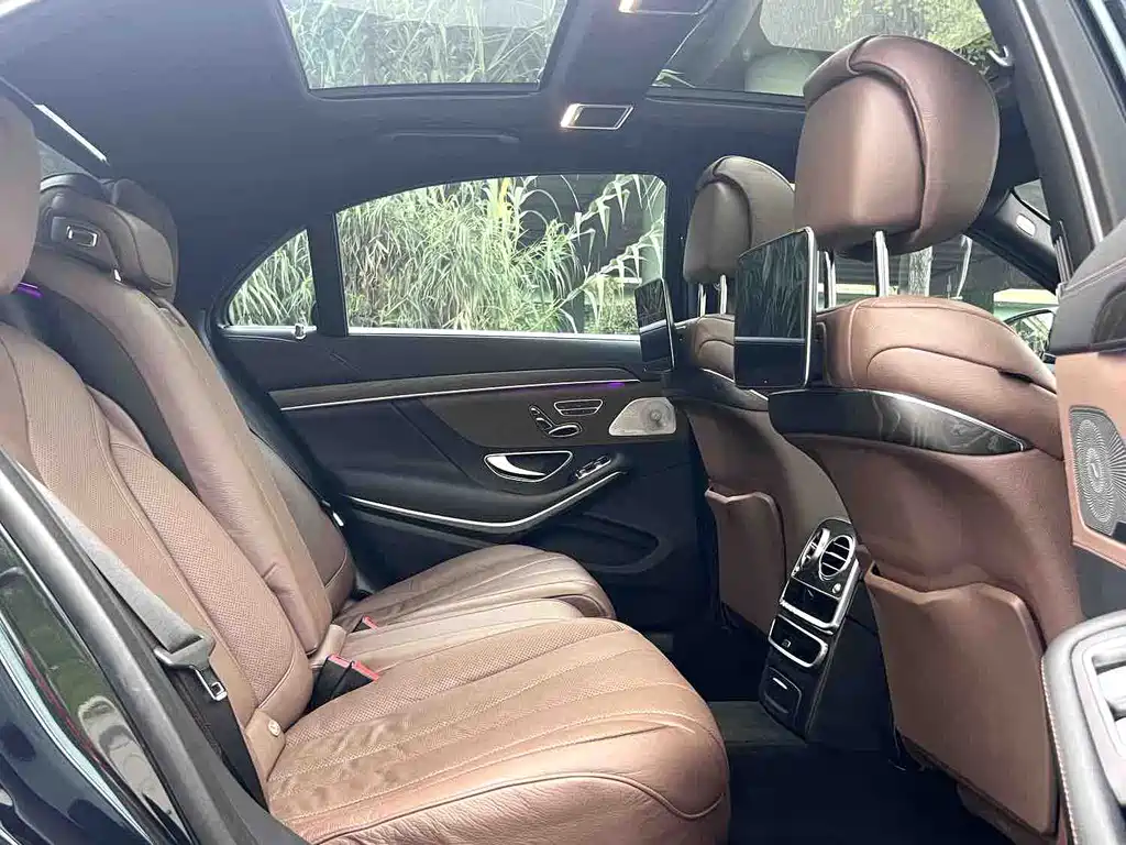 Mercedes-Benz S-Class — миниатюра 7